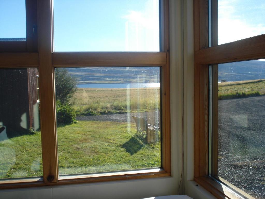 Guesthouse Petursborg Akureyri Ruang foto